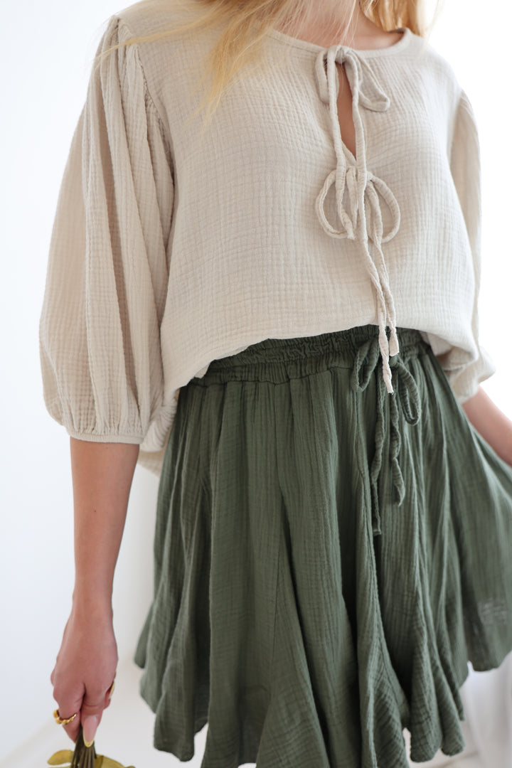 Musselinbluse mit Schleifen Linnea