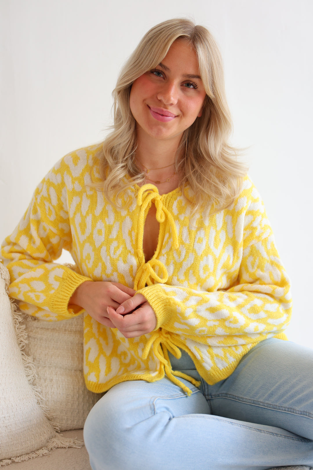Cardigan zum Binden mit Leoprint Nira