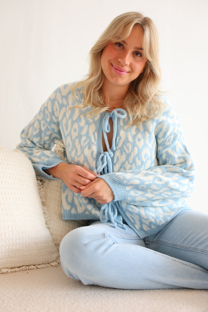 Cardigan zum Binden mit Leoprint Nira