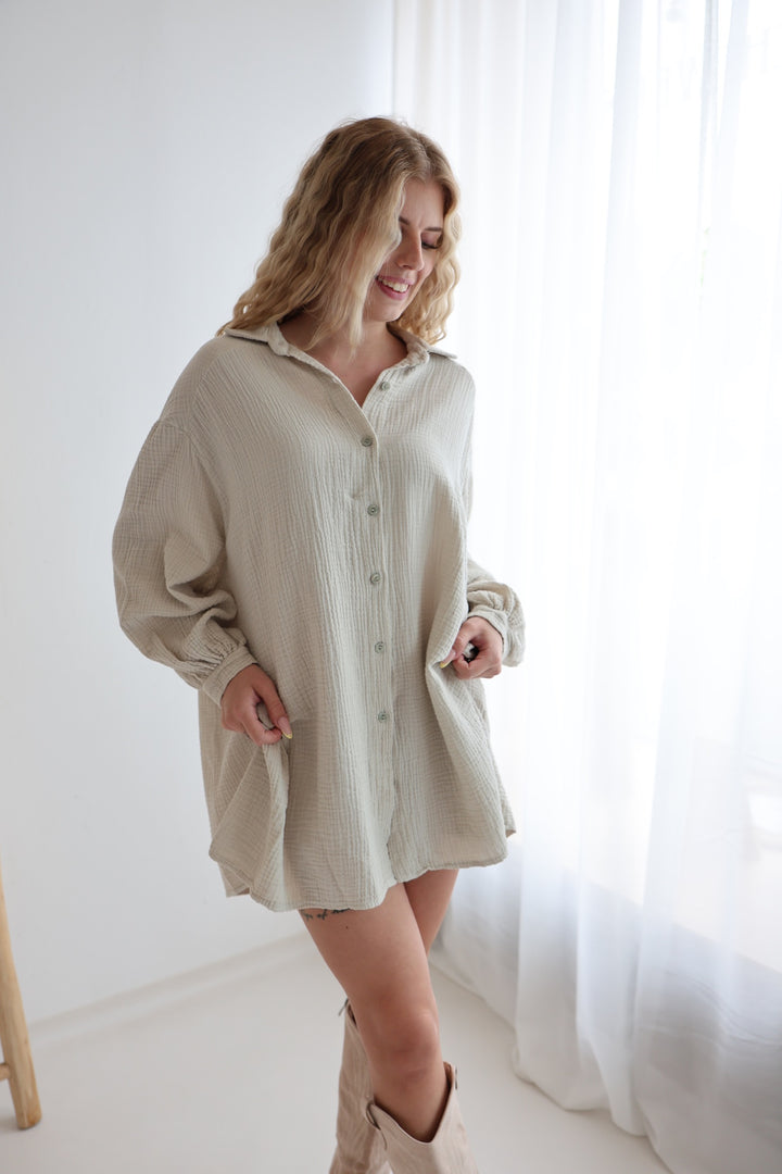 Oversize Blusenhemd aus Musselin (einfarbig)