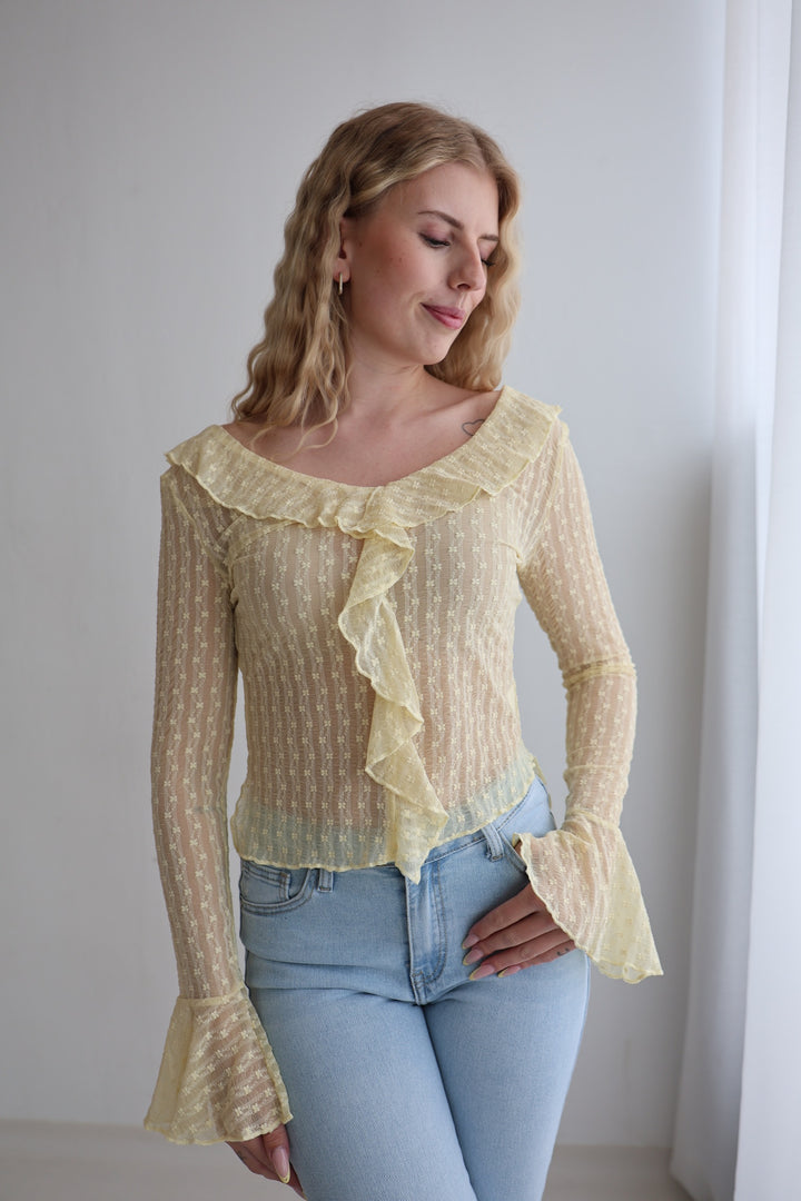 Transparentes Spitzenshirt Emmi
