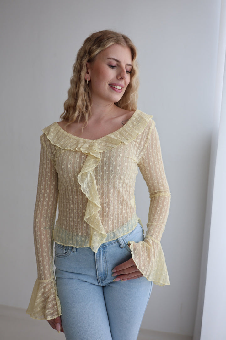Transparentes Spitzenshirt Emmi