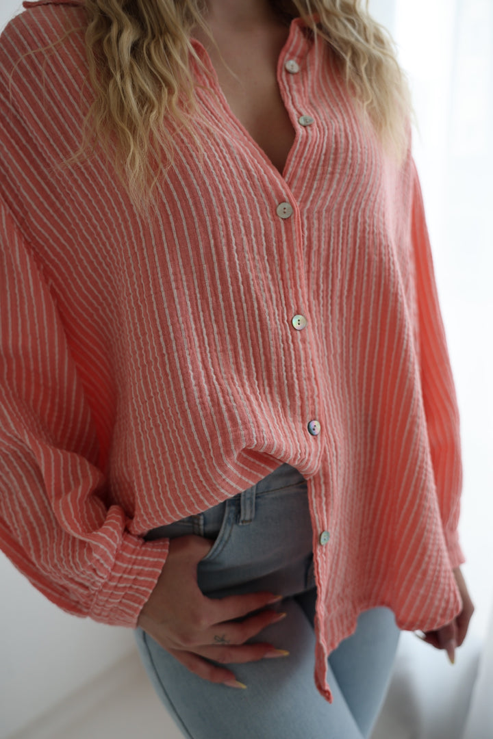 Kurzes Blusenhemd aus Musselin Narrow Stripes