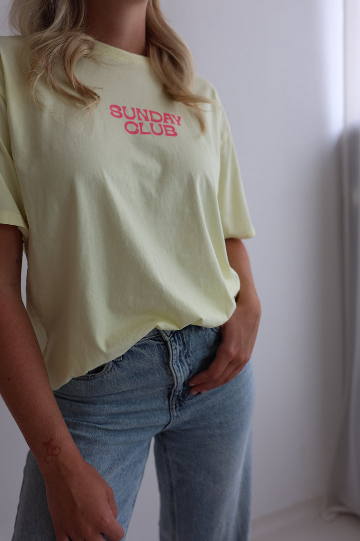 T-Shirt Sunday Club