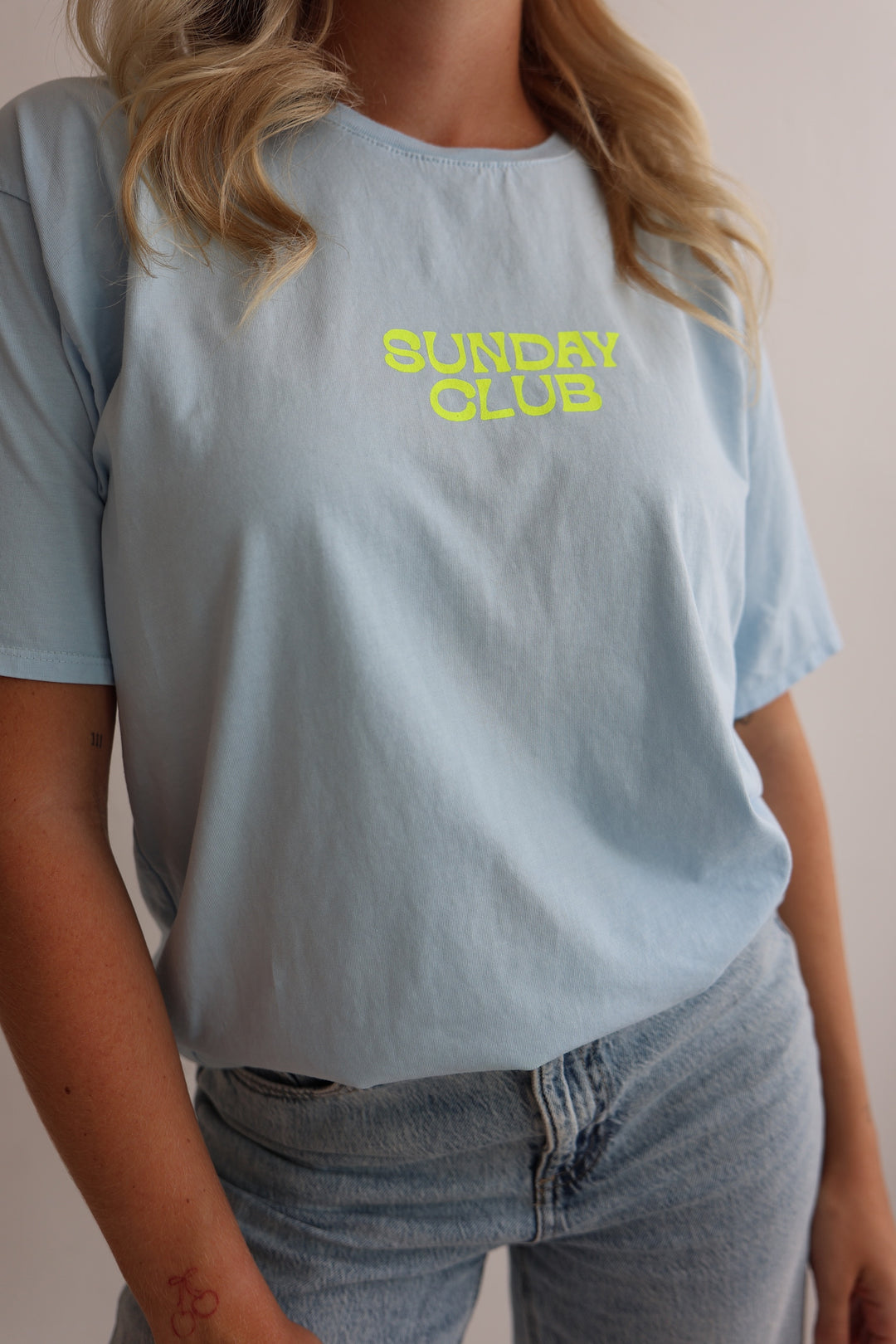 T-Shirt Sunday Club