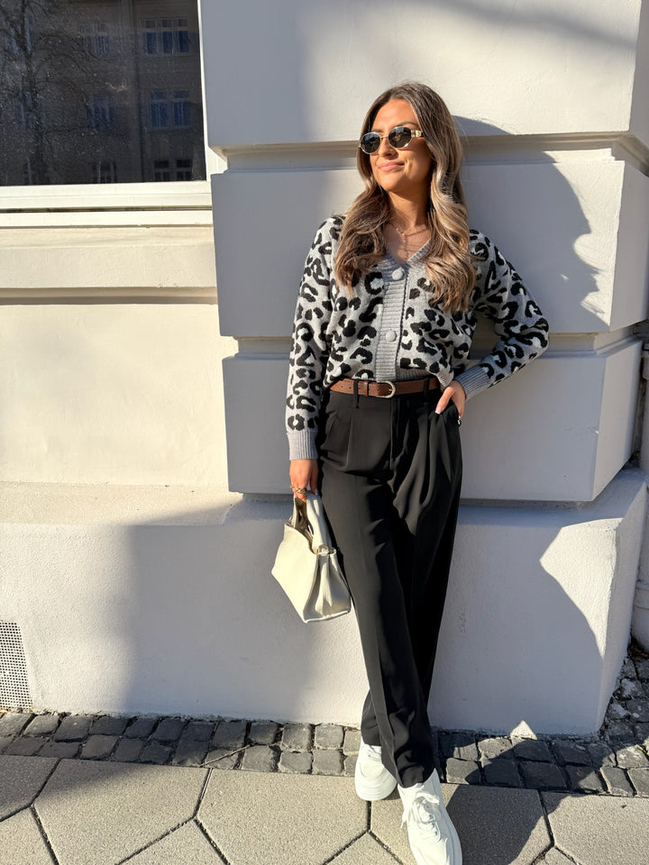 Cardigan mit Leoprint Thea