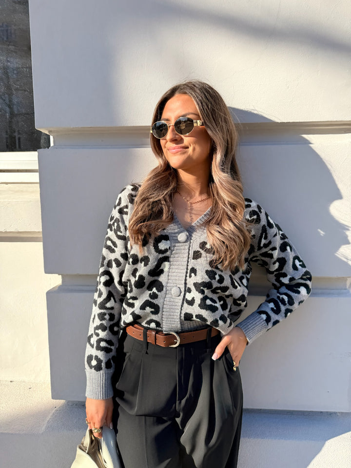 Cardigan mit Leoprint Thea