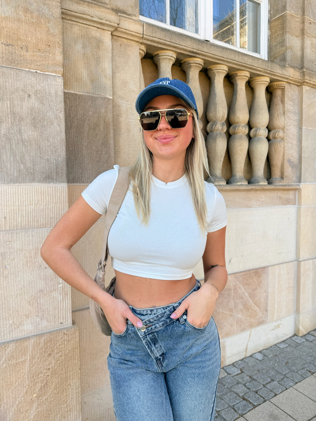 Cropped T-Shirt Summer Vibes