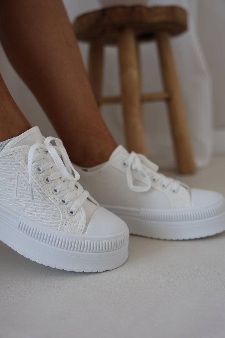 Plateau Sneaker On Cloud