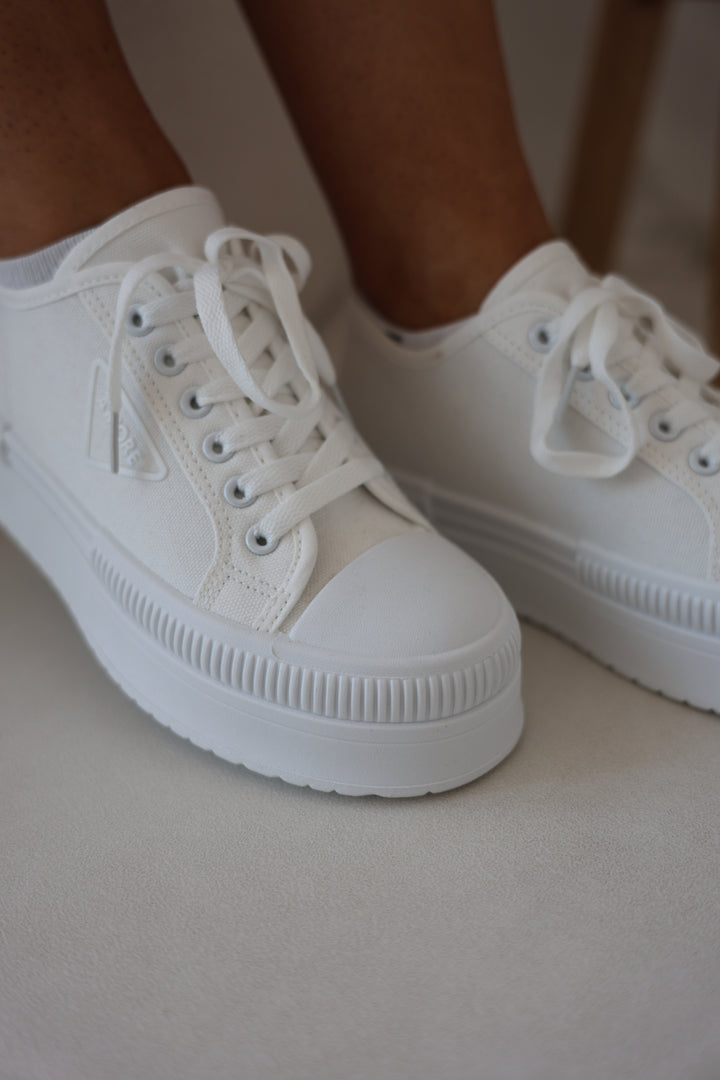 Plateau Sneaker On Cloud