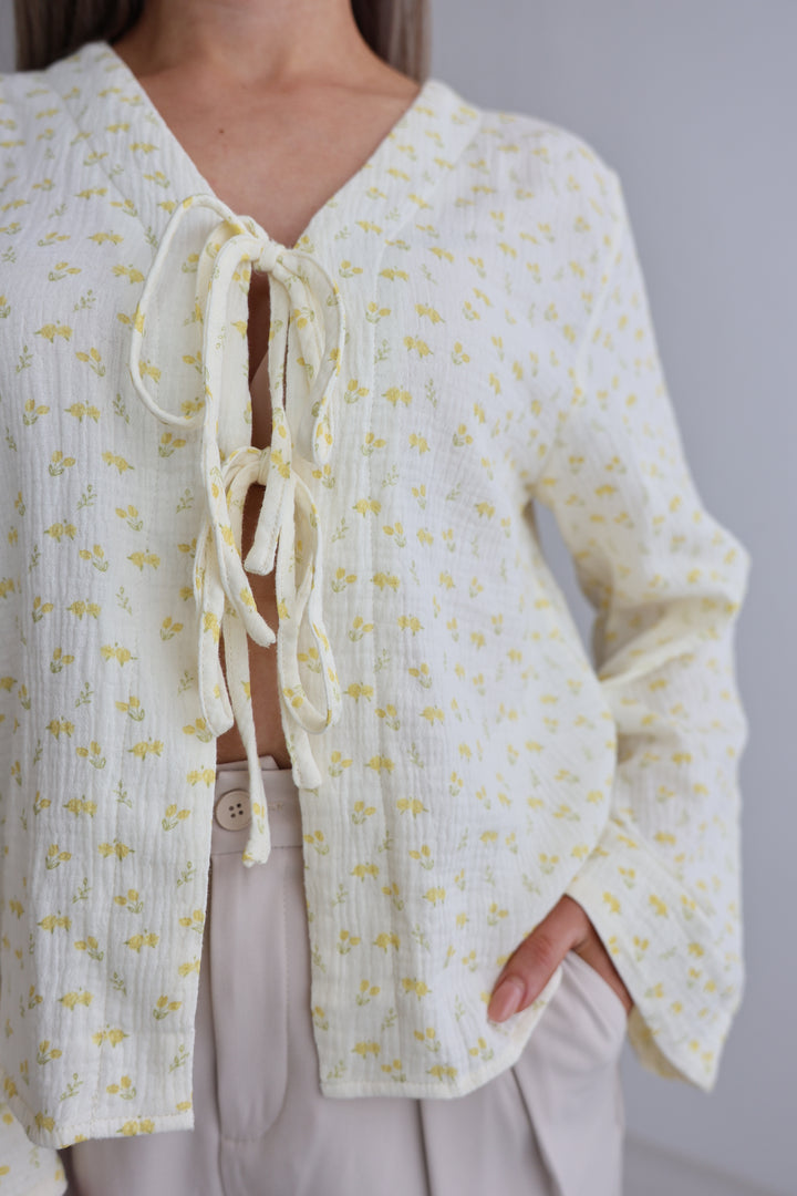 Musselinbluse zum Binden All over Roses