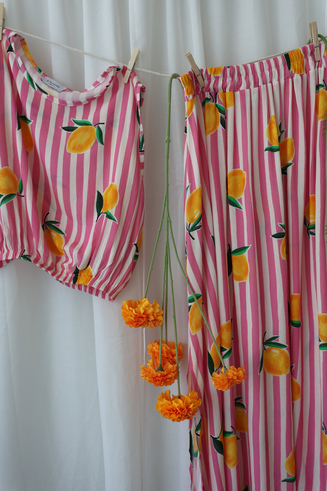 Gestreifter Zweiteiler Squeezy Lemon