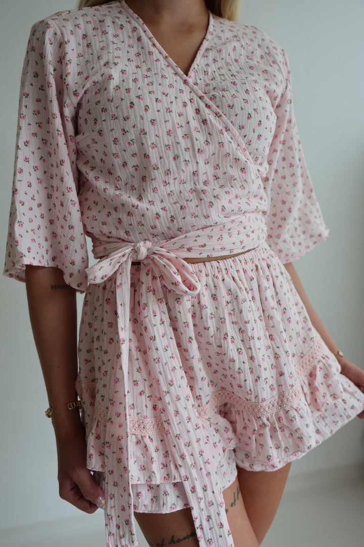 Wickelbluse aus Musselin Flowers & Love
