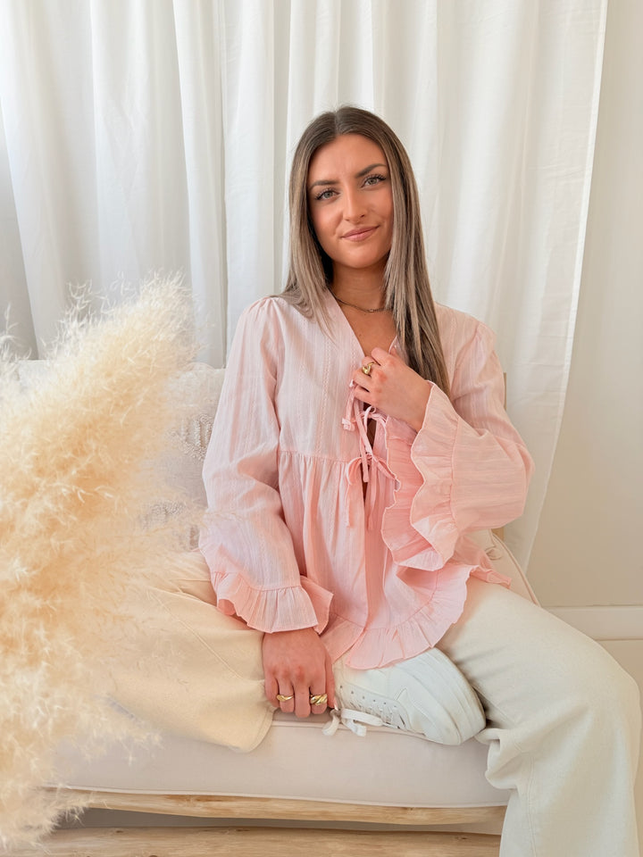 Bluse zum Binden mit Volant Jana