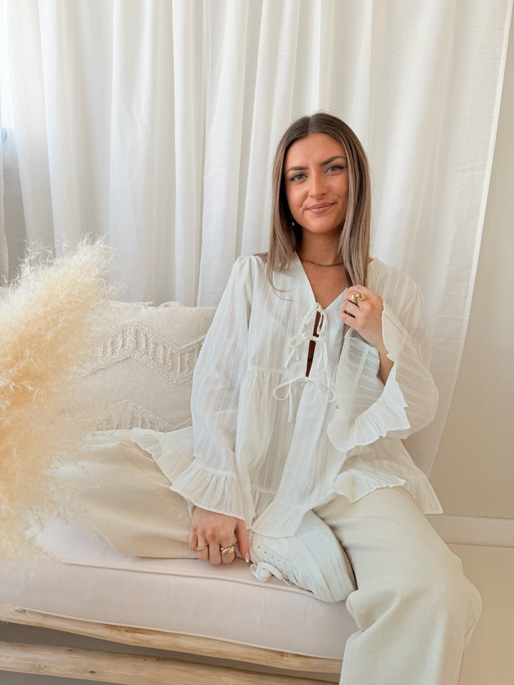 Bluse zum Binden mit Volant Jana