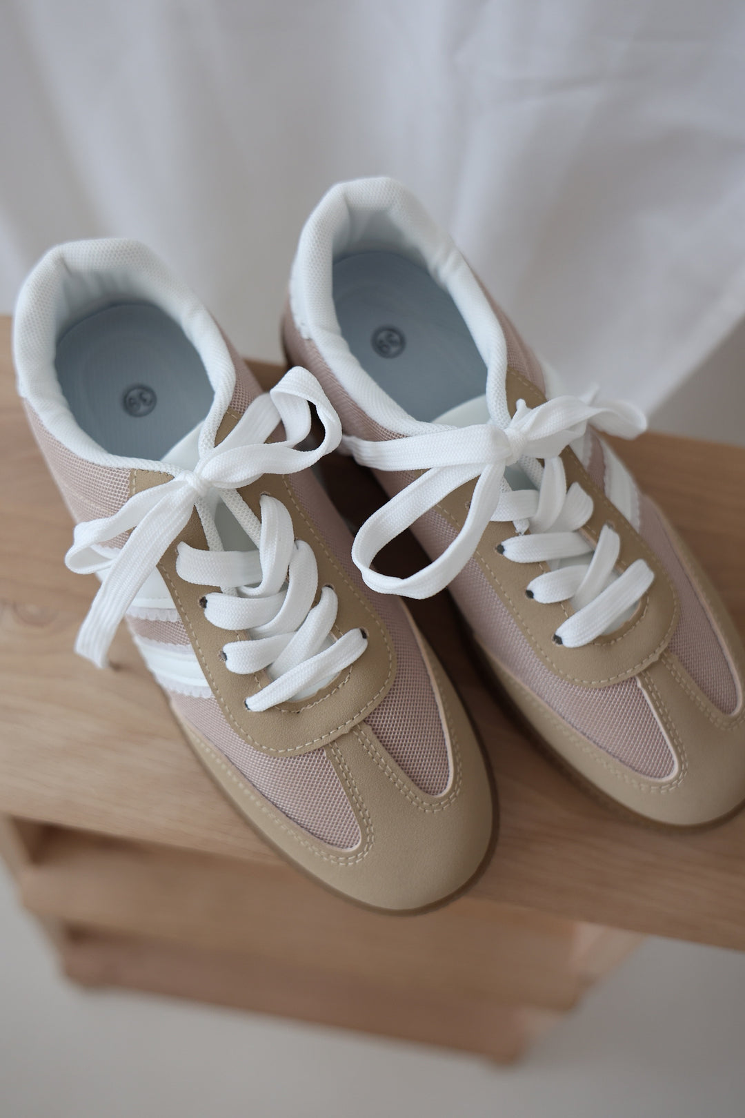 Sneaker Sunny Walks
