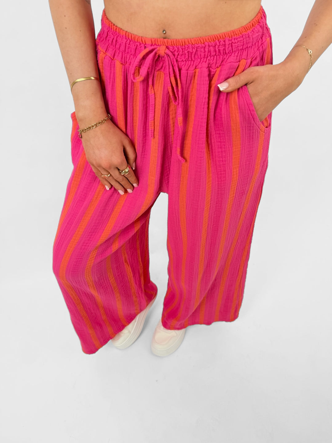 Gestreifte Musselinhose Pink Banda