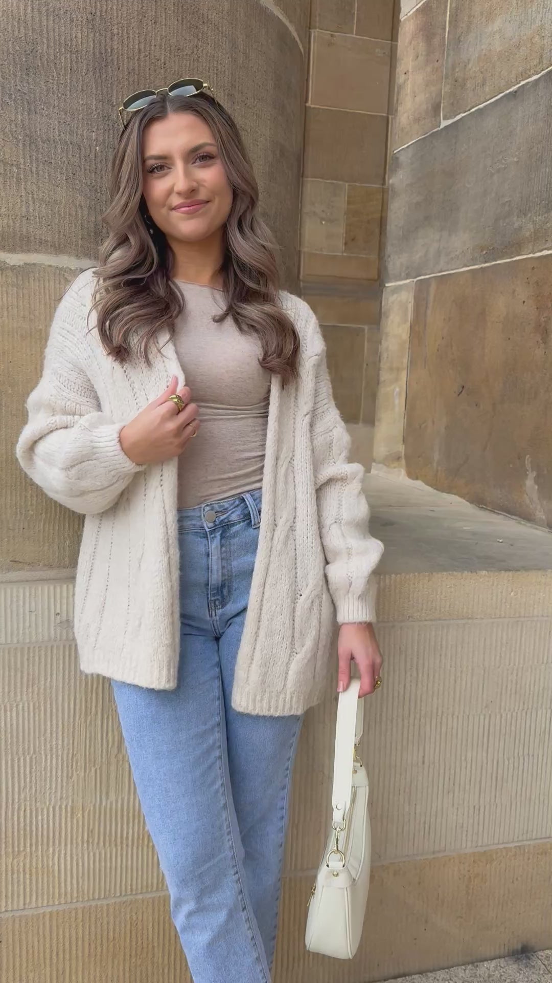 Offene Strickjacke mit Zopfmuster Clara